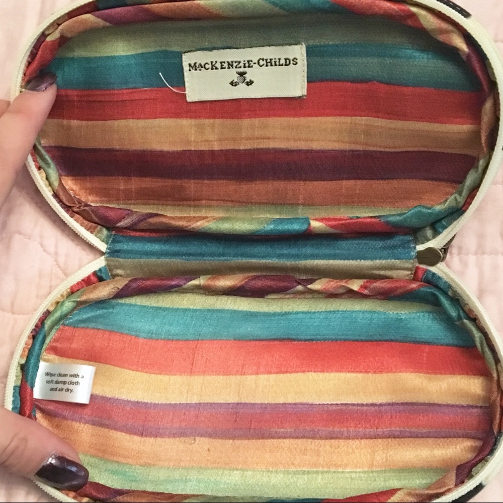 *sold Mackenzie Childs Makeup Case Courtly Check - Picture 5 of 5